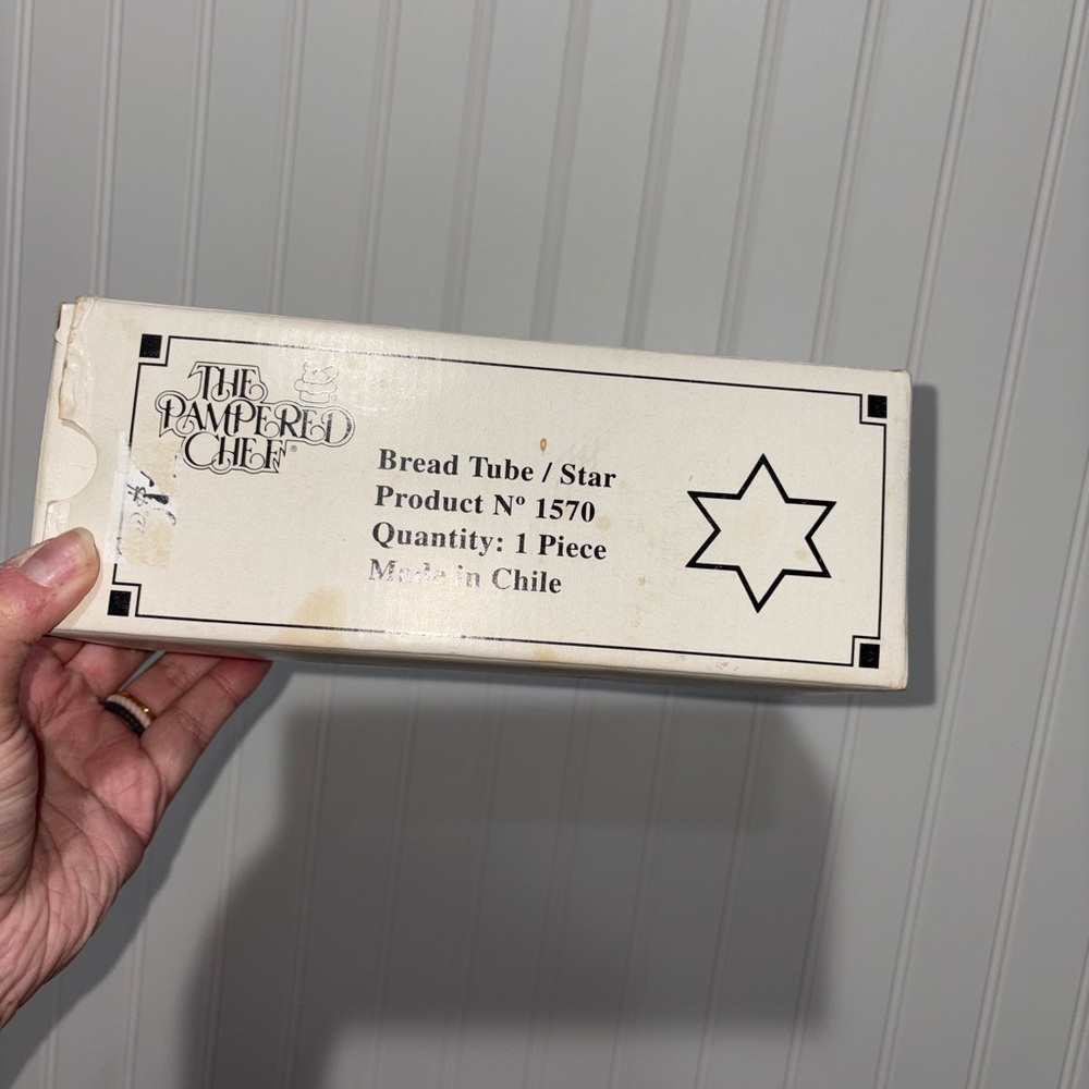 Vintage NEW The Pampered Chef Bread Tube Star